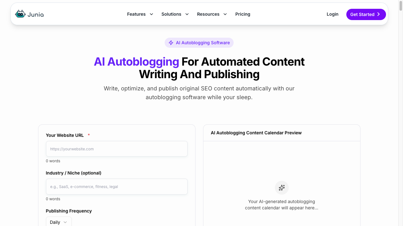 Junia AI autoblogging setup with website URL, niche, publishing frequency, and content calendar preview