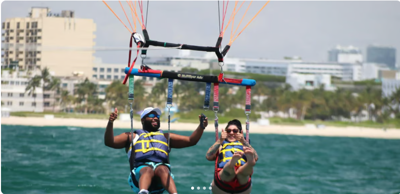 Parasailing in Miami