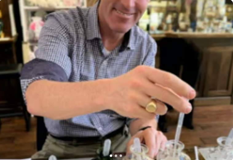 Perfume & Wine Experience