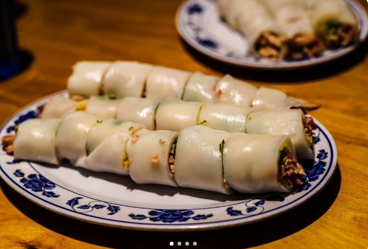 Chinatown: Dim Sum & Tea Tour