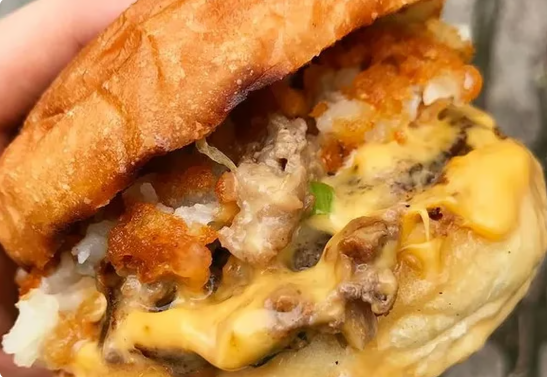 The Beers, Burgers and Buns Experience