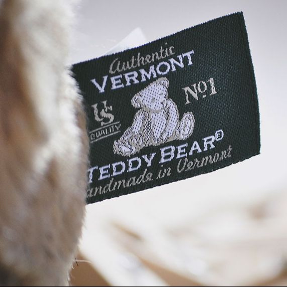 Vermont Teddy Bear's Tag