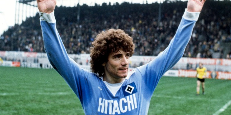 Kevin Keegan: Huyền Thoại Sân Cỏ Với Di Sản Bóng Đá Đậm Nét 2 4a177f88 ed77 44bd a385
