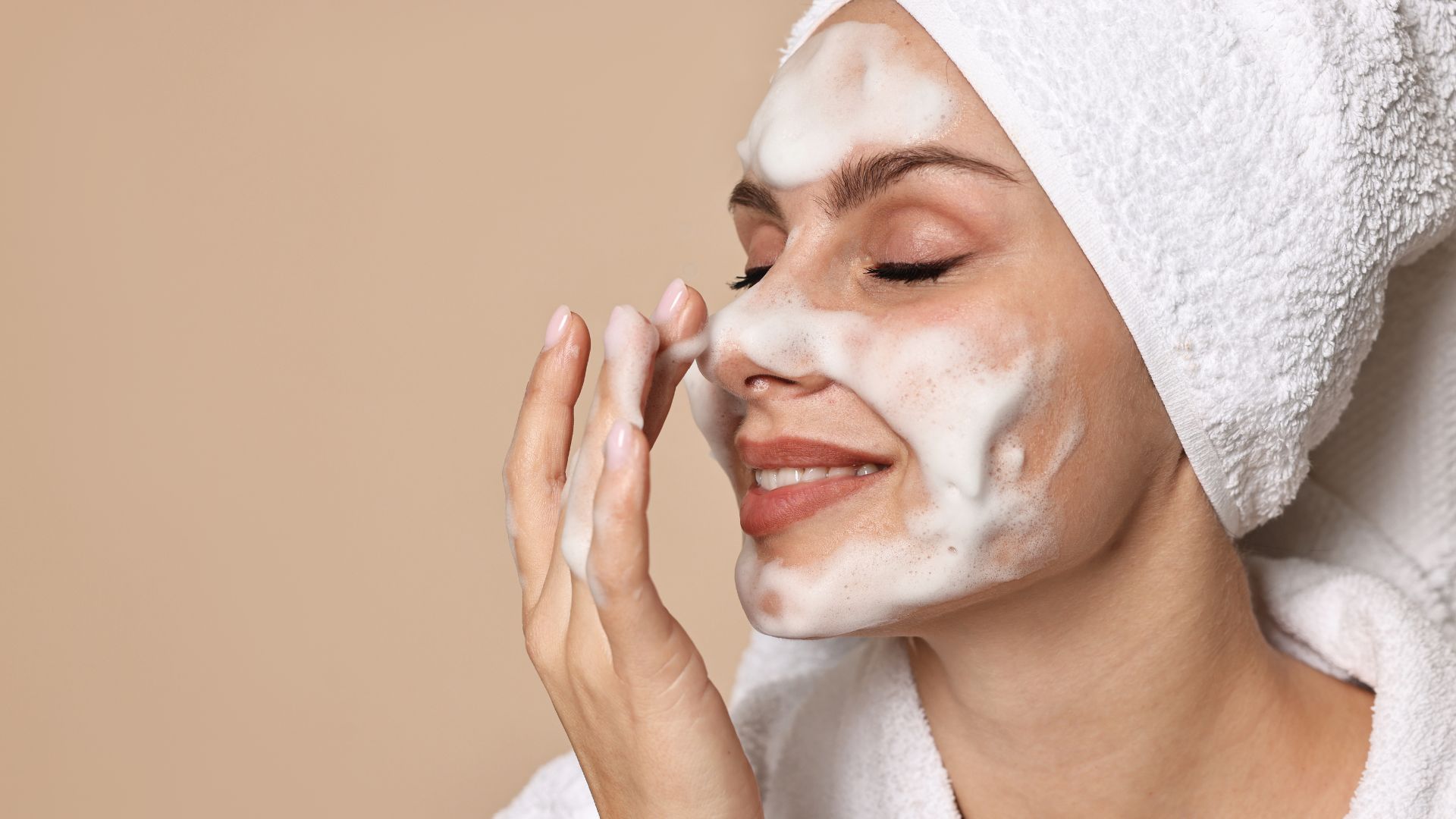 A QUOI SERT LES PATCHS À MICRO-CÔNES SELON LES DERMATOLOGUES