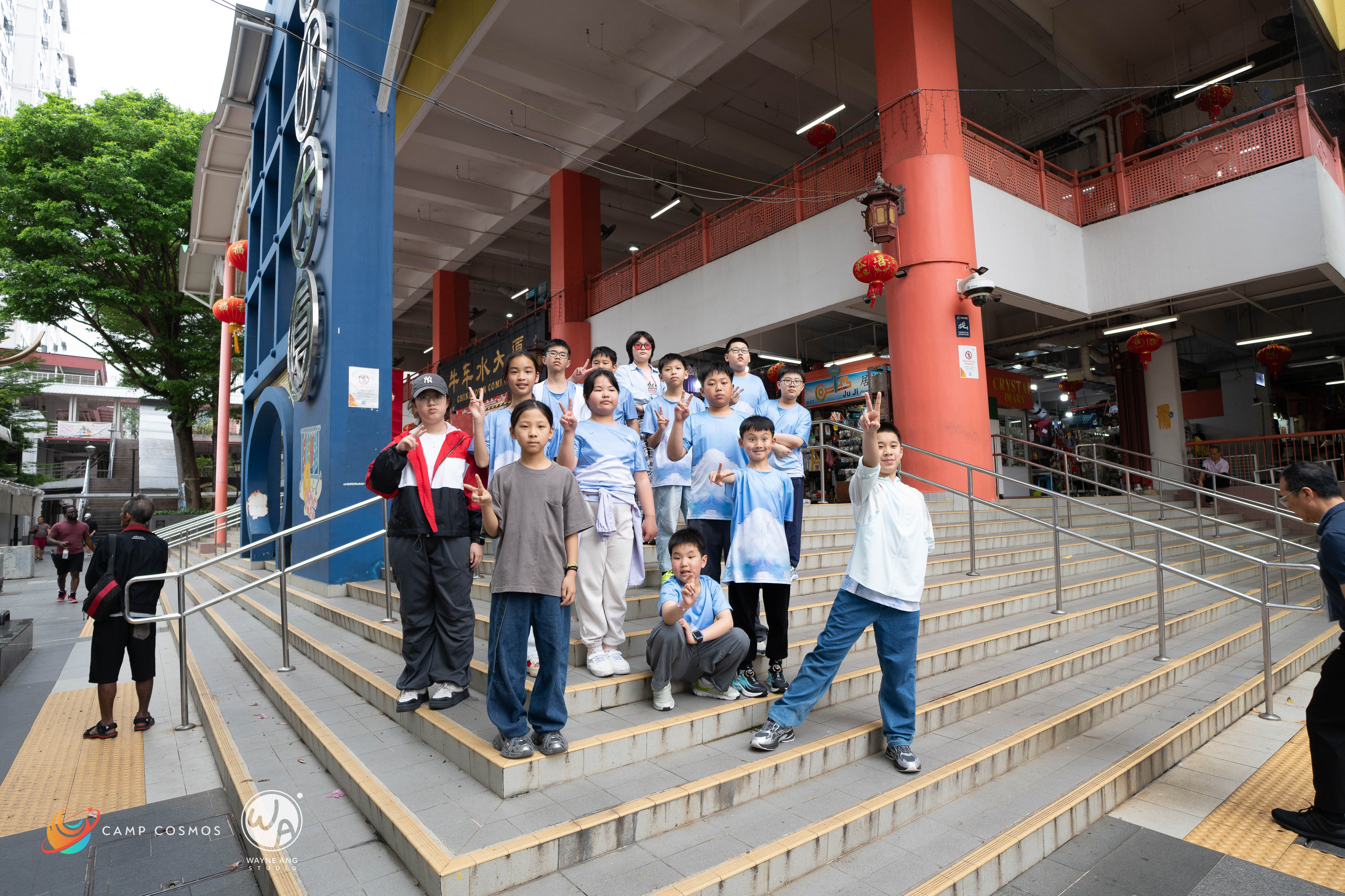 Students explore local markets and hawker centres while having the chance of trying traditional dishes here in Singapore!