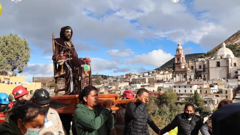 La fiesta de San Francisco en Real de Catorce atrae a miles de peregrinos cada año. san francisco de asís en real de catorce - 55355F5B 9773 412B A8D6 E67F086FDD1B 777x437 1 - San Francisco de Asís en Real de Catorce